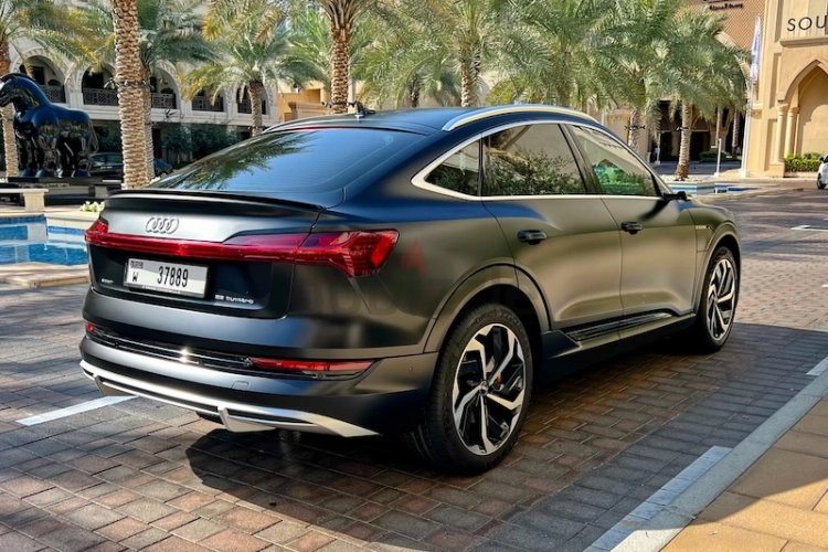 Audi e-tron, год 2020, цвет Black-Electric, пробег 26,000 km, фото 3972