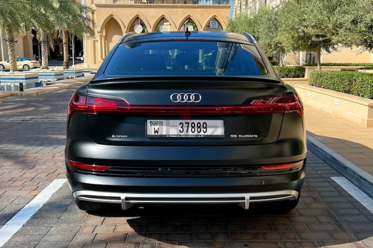 Audi e-tron, год 2020, цвет Black-Electric, пробег 26,000 km, фото 3971