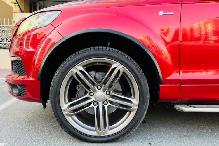 Audi Q7, год 2013, цвет Red-Gasoline, пробег 193,687 km, фото 3186