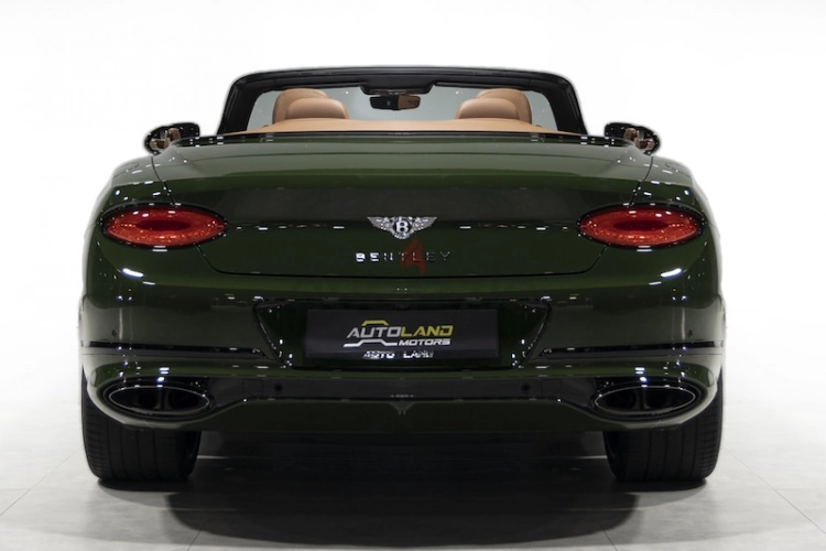 Bentley Continental, год 2022, цвет Green-Gasoline, пробег 2,979 km, фото 1313