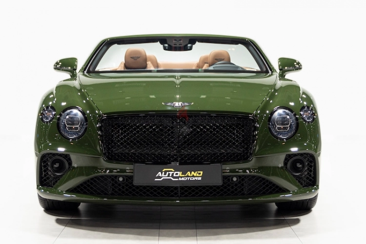 Bentley Continental, год 2022, цвет Green-Gasoline, пробег 2,979 km, фото 1312