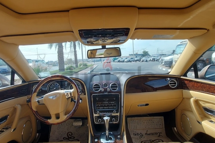 Bentley Continental Flying Spur, год 2014, цвет White-Gasoline, пробег 40,000 km, фото 4769