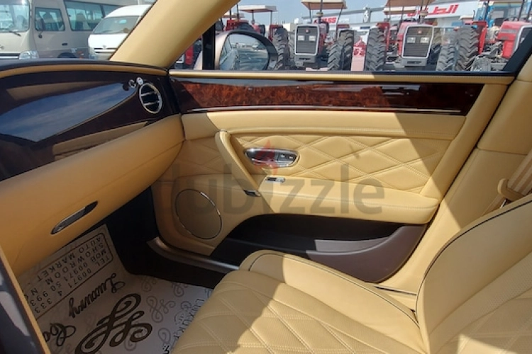 Bentley Continental Flying Spur, год 2014, цвет White-Gasoline, пробег 40,000 km, фото 4773