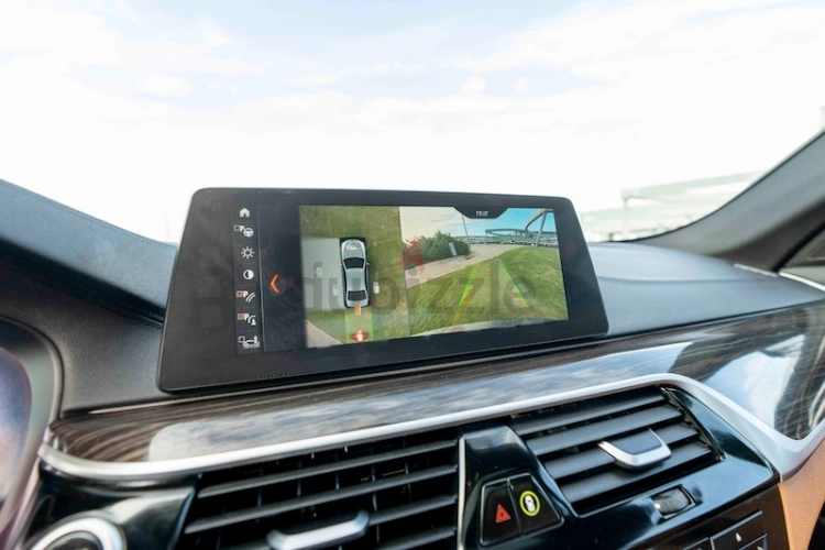 BMW 5-Series, год 2017, цвет Grey-Gasoline, пробег 71,000 km, фото 4952