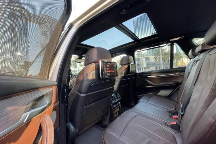 BMW X5, год 2015, цвет Gold-Gasoline, пробег 95,000 km, фото 4010