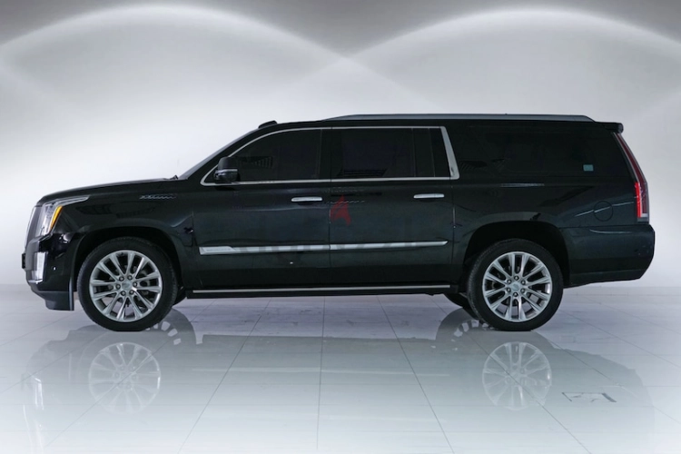 Cadillac Escalade, год 2018, цвет Black-Gasoline, пробег 139,000 km, фото 350