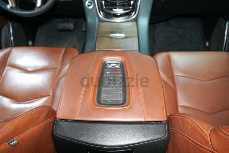 Cadillac Escalade, год 2018, цвет Black-Gasoline, пробег 139,000 km, фото 352