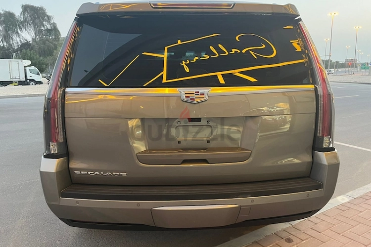 Cadillac Escalade, год 2018, цвет Brown-Gasoline, пробег 72,000 km, фото 2206