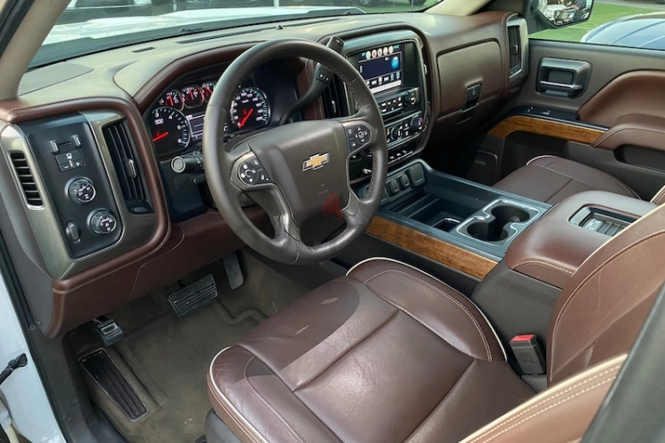 Chevrolet Silverado, год 2016, цвет White-Gasoline, пробег 160,000 km, фото 2408
