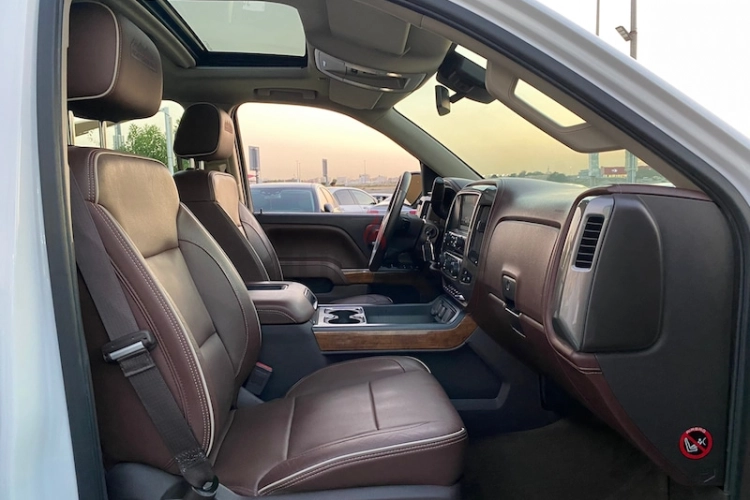 Chevrolet Silverado, год 2016, цвет White-Gasoline, пробег 160,000 km, фото 2410