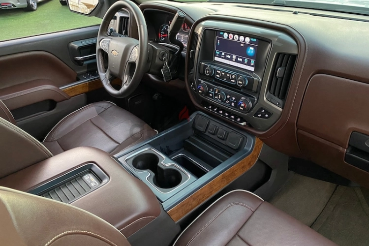 Chevrolet Silverado, год 2016, цвет White-Gasoline, пробег 160,000 km, фото 2411