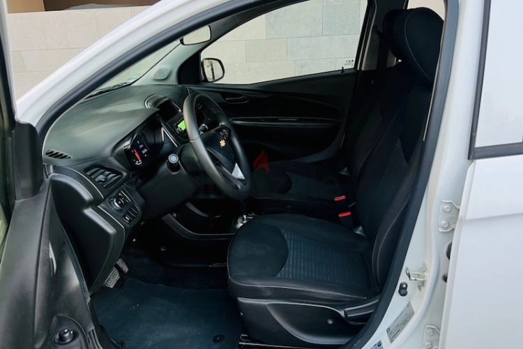Chevrolet Spark, год 2018, цвет White-Gasoline, пробег 55,458 km, фото 2707