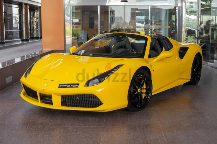 Ferrari 488 Spider, год 2017, цвет Yellow-Gasoline, пробег 10,000 km, фото 3301