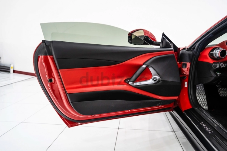 Ferrari 812 Superfast, год 2019, цвет Red-Gasoline, пробег 12,000 km, фото 3102