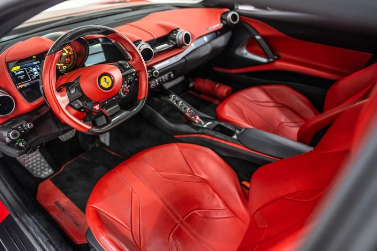 Ferrari 812 Superfast, год 2019, цвет Red-Gasoline, пробег 12,000 km, фото 3105