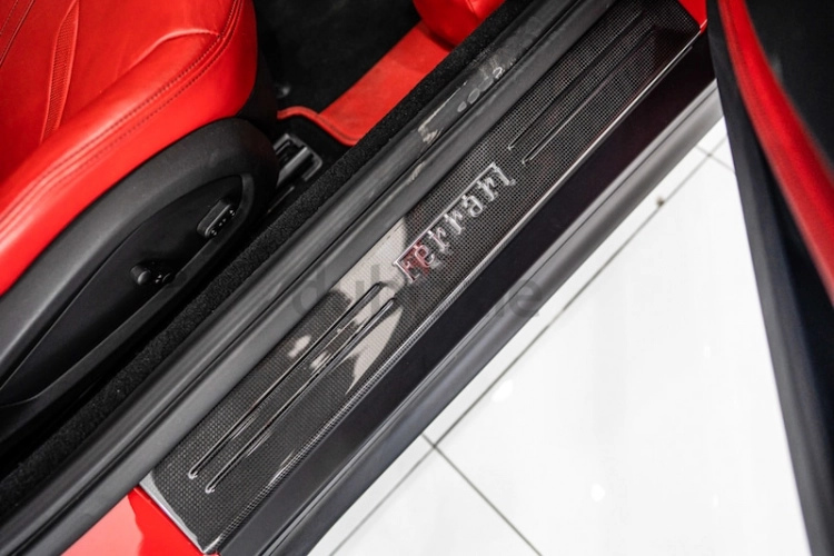 Ferrari 812 Superfast, год 2019, цвет Red-Gasoline, пробег 12,000 km, фото 3108