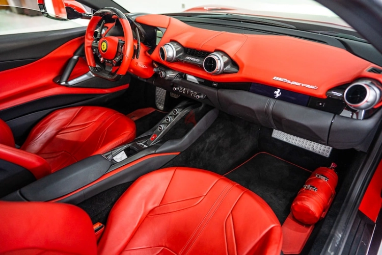 Ferrari 812 Superfast, год 2019, цвет Red-Gasoline, пробег 12,000 km, фото 3111