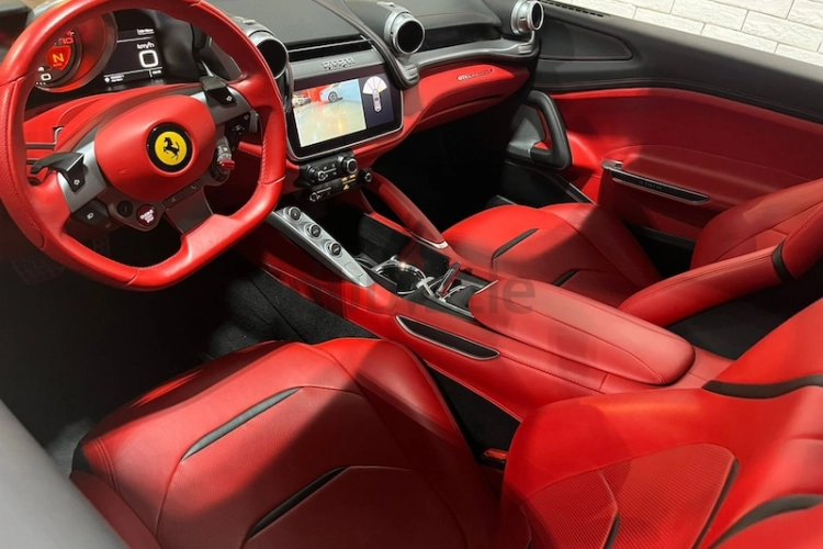 Ferrari GTC4 Lusso, год 2018, цвет White-Gasoline, пробег 21,000 km, фото 2137