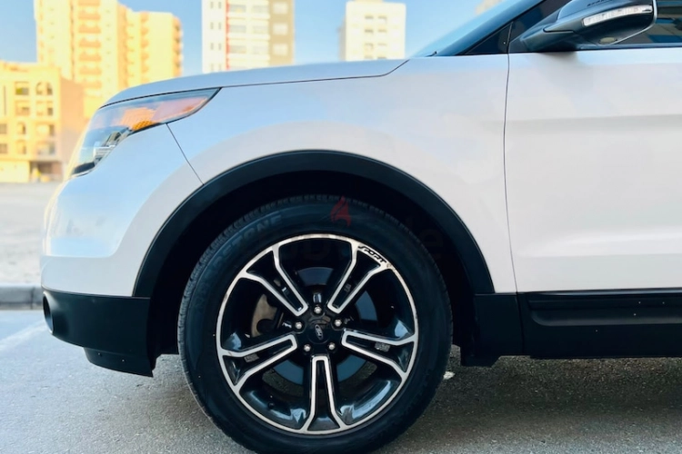 Ford Explorer, год 2015, цвет White-Gasoline, пробег 150,000 km, фото 3076