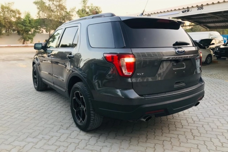 Ford Explorer, год 2019, цвет Grey-Gasoline, пробег 57,837 km, фото 2959