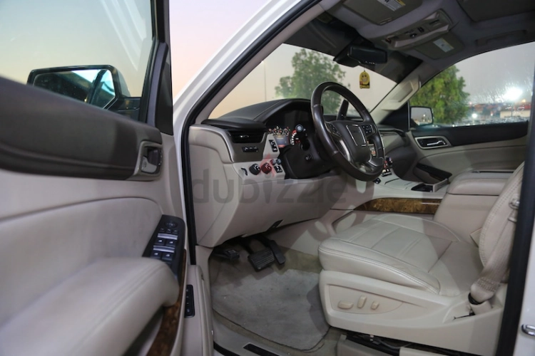 GMC Yukon, год 2015, цвет White-Gasoline, пробег 129,000 km, фото 4791