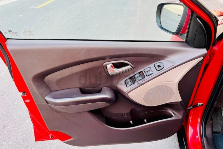 Hyundai Tucson, год 2014, цвет Red-Gasoline, пробег 146,000 km, фото 2994