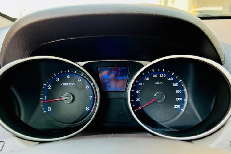 Hyundai Tucson, год 2014, цвет Red-Gasoline, пробег 146,000 km, фото 2995