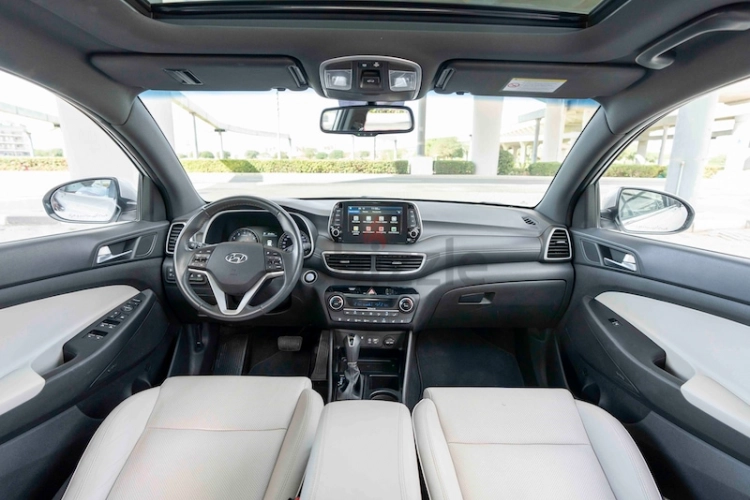 Hyundai Tucson, год 2019, цвет Grey-Gasoline, пробег 57,000 km, фото 5066