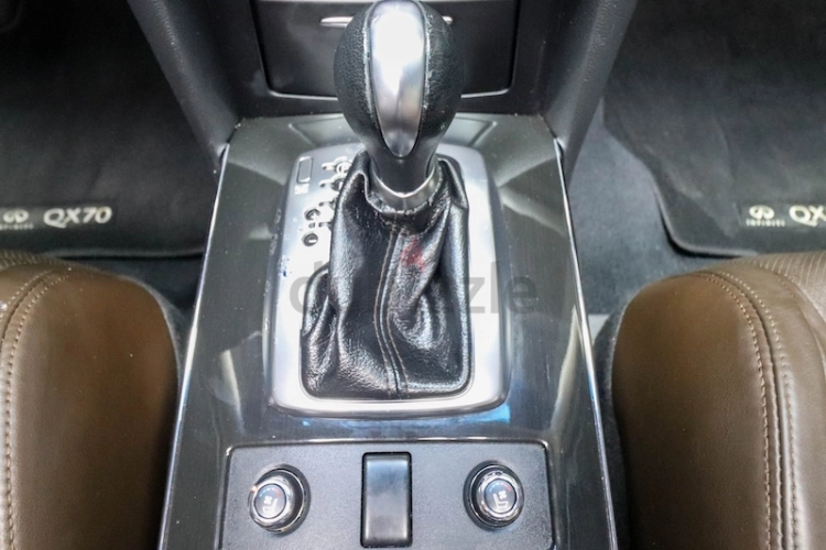 Infiniti QX70, год 2016, цвет Brown-Gasoline, пробег 117,000 km, фото 4894