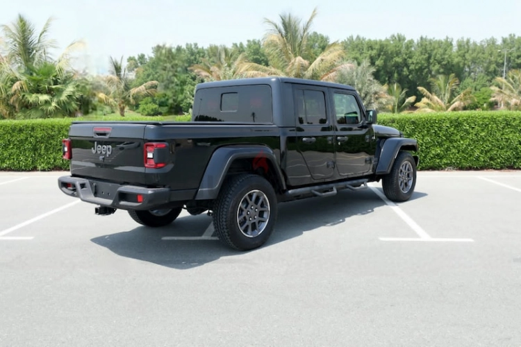 Jeep Gladiator, год 2021, цвет Black-Gasoline, пробег 15,001 km, фото 1772