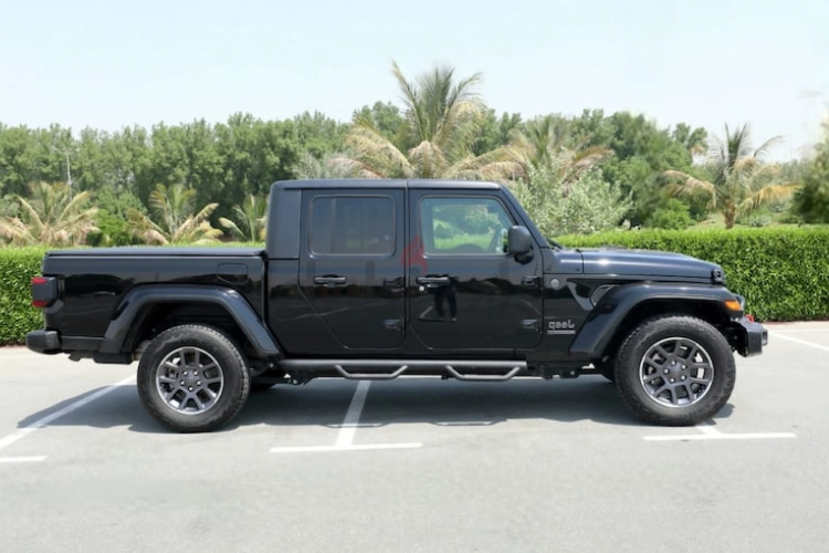 Jeep Gladiator, год 2021, цвет Black-Gasoline, пробег 15,001 km, фото 1776