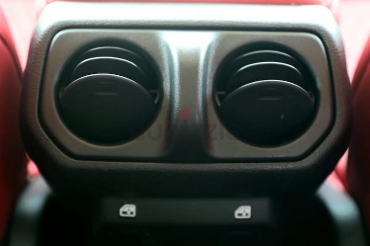 Jeep Gladiator, год 2021, цвет Black-Gasoline, пробег 15,001 km, фото 1784