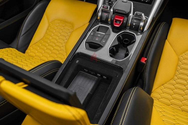 Lamborghini Urus, год 2021, цвет Black-Gasoline, пробег 42,000 km, фото 2975