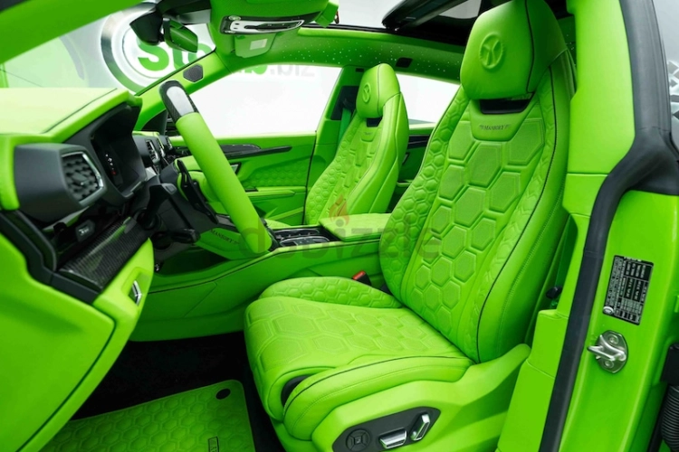 Lamborghini Urus, год 2021, цвет Green-Gasoline, пробег 0 km, фото 2509