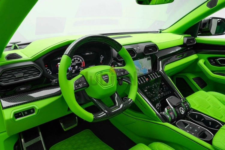 Lamborghini Urus, год 2021, цвет Green-Gasoline, пробег 0 km, фото 2511