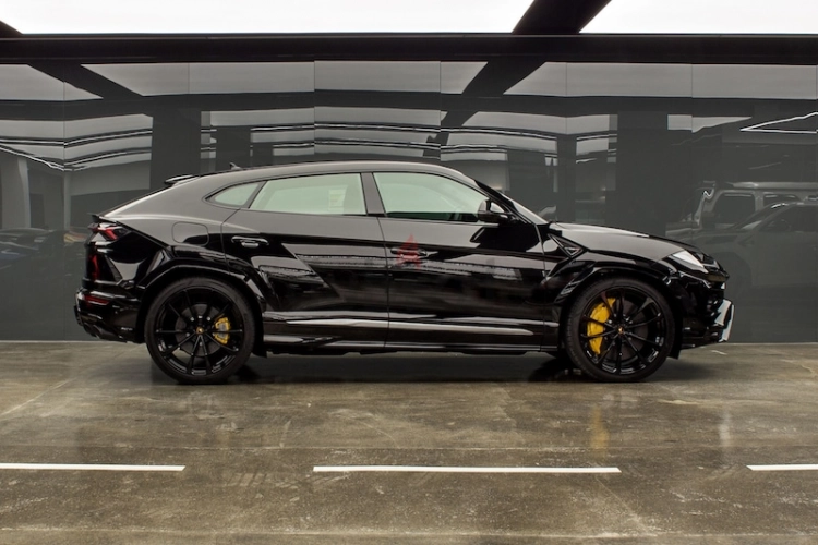 Lamborghini Urus, год 2022, цвет Black-Gasoline, пробег 0 km, фото 2162