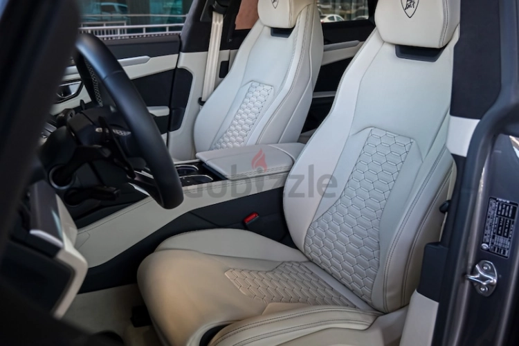 Lamborghini Urus, год 2022, цвет Grey-Gasoline, пробег 9,000 km, фото 3334
