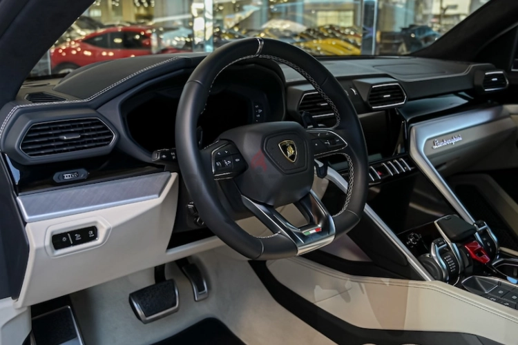 Lamborghini Urus, год 2022, цвет Grey-Gasoline, пробег 9,000 km, фото 3333