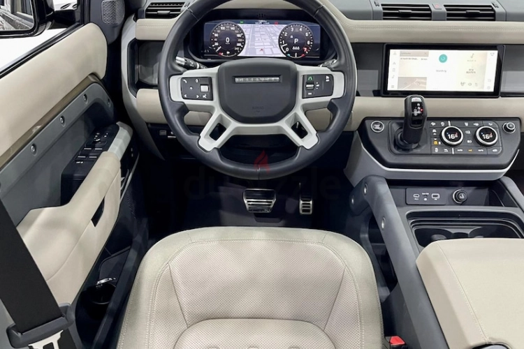 Land Rover Defender, год 2020, цвет Brown-Gasoline, пробег 33,831 km, фото 4824