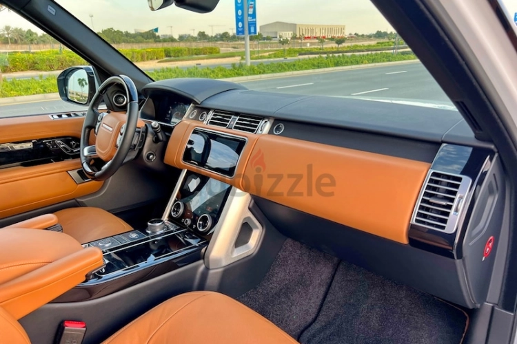 Land Rover Range Rover, год 2018, цвет White-Gasoline, пробег 56,000 km, фото 3907