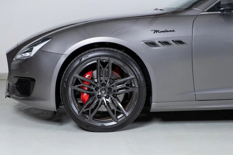 Maserati Quattroporte, год 2022, цвет Grey-Gasoline, пробег 5,500 km, фото 2073