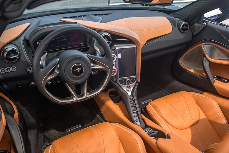 McLaren 720S, год 2022, цвет Black-Gasoline, пробег 2,900 km, фото 222