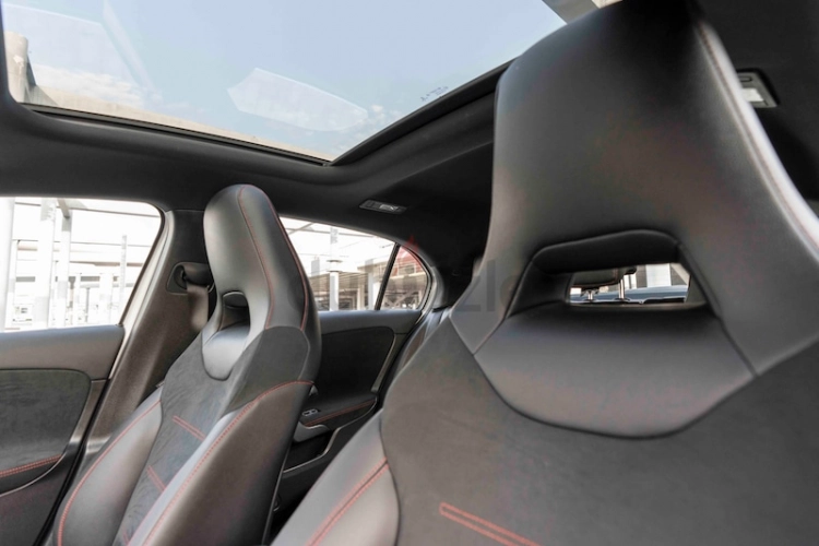 Mercedes-Benz A200, год 2021, цвет White-Gasoline, пробег 19,000 km, фото 4969
