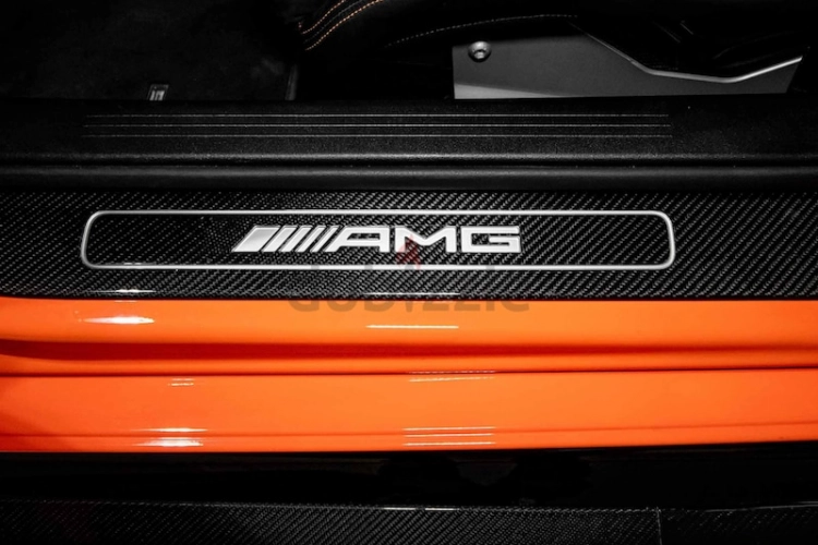 Mercedes-Benz AMG, год 2021, цвет Orange-Gasoline, пробег 8,311 km, фото 3217