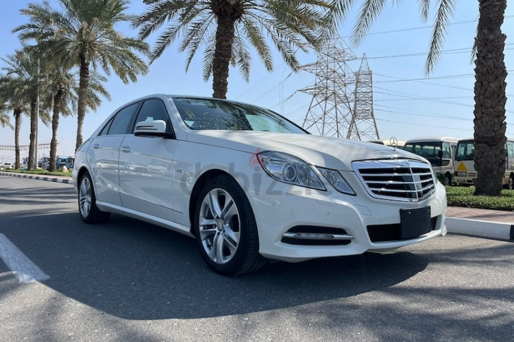 Mercedes-Benz E-Class, год 2013, цвет White-Gasoline, пробег 47,000 km, фото 4319