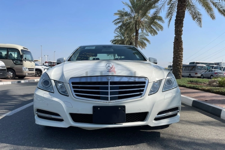Mercedes-Benz E-Class, год 2013, цвет White-Gasoline, пробег 47,000 km, фото 4320