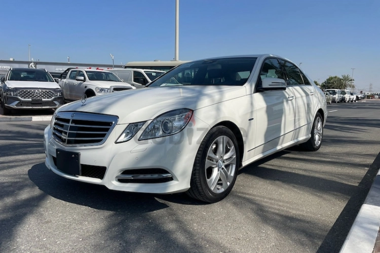Mercedes-Benz E-Class, год 2013, цвет White-Gasoline, пробег 47,000 km, фото 4323