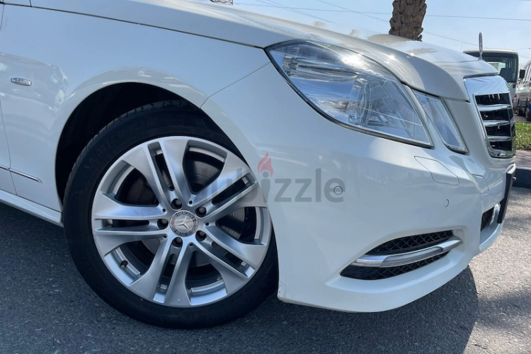 Mercedes-Benz E-Class, год 2013, цвет White-Gasoline, пробег 47,000 km, фото 4324