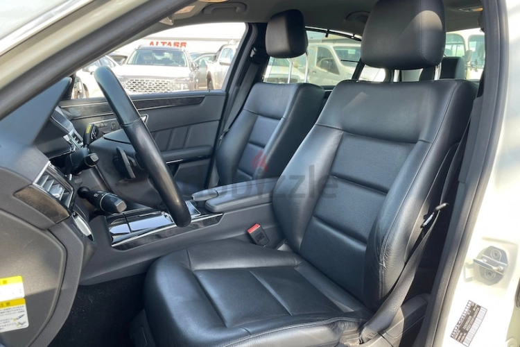 Mercedes-Benz E-Class, год 2013, цвет White-Gasoline, пробег 47,000 km, фото 4333