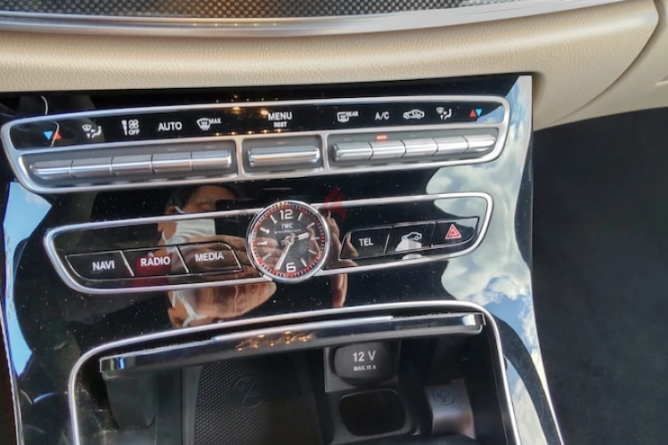 Mercedes-Benz E-Class, год 2018, цвет Red-Gasoline, пробег 23,000 km, фото 4858